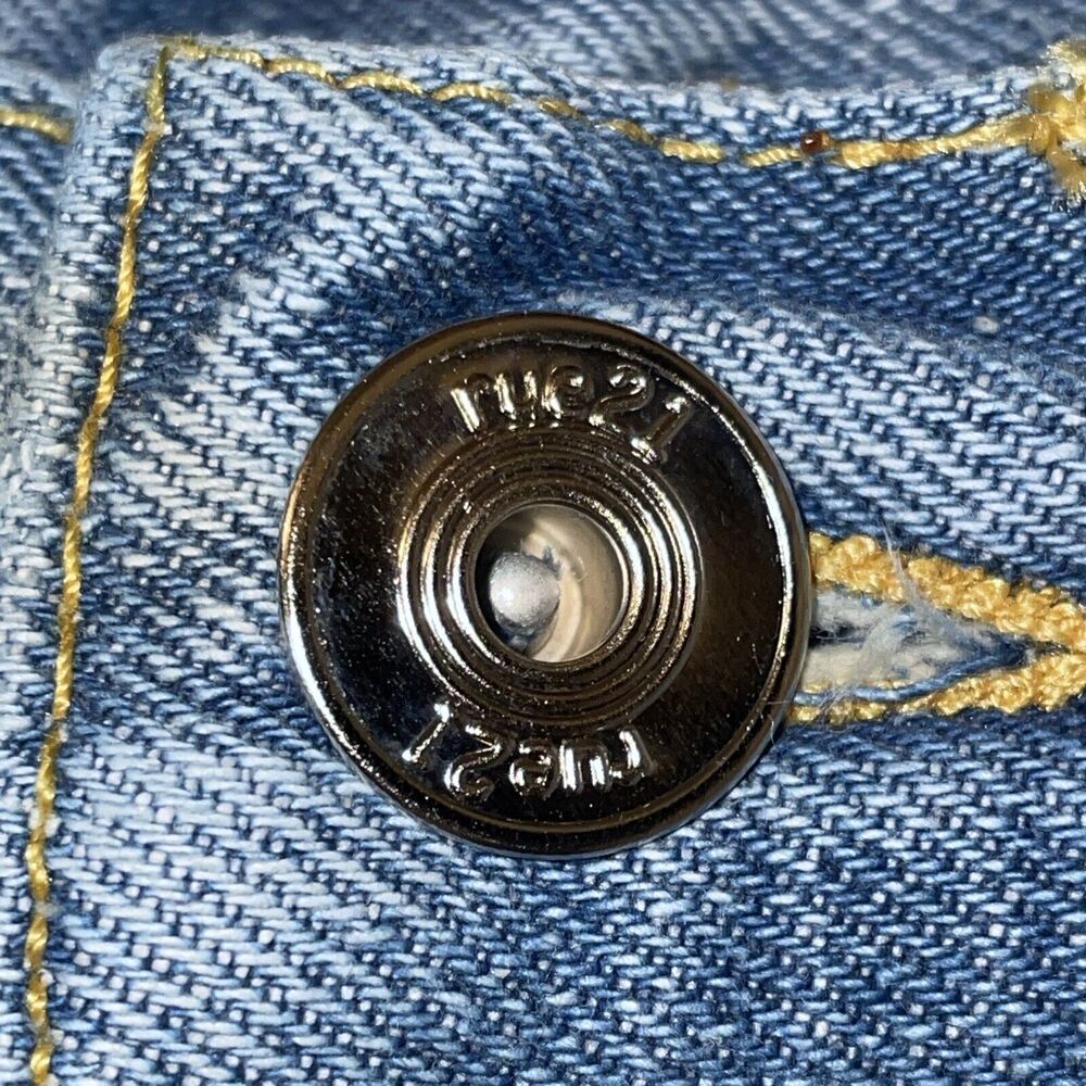 Rue21  Stretch Jeans Size 10 Light Wash Distressed Deconstructed High Rise - Picture 2 of 8